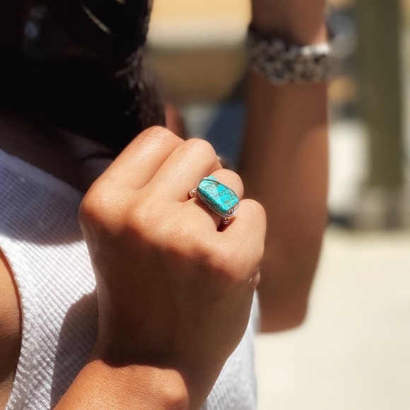 Jewelry - STATEMENT BOHEMIAN FLAT STONE WIRED RING- SILVER